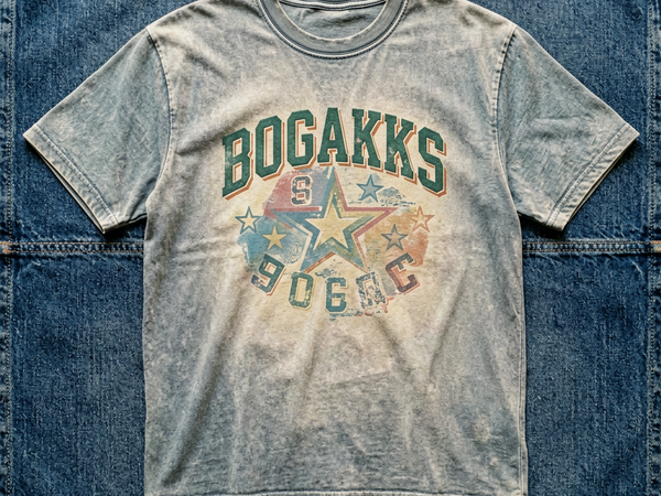 What Is a Retro Vintage Graphic Tee and Why Does It Never Go Out of Style?