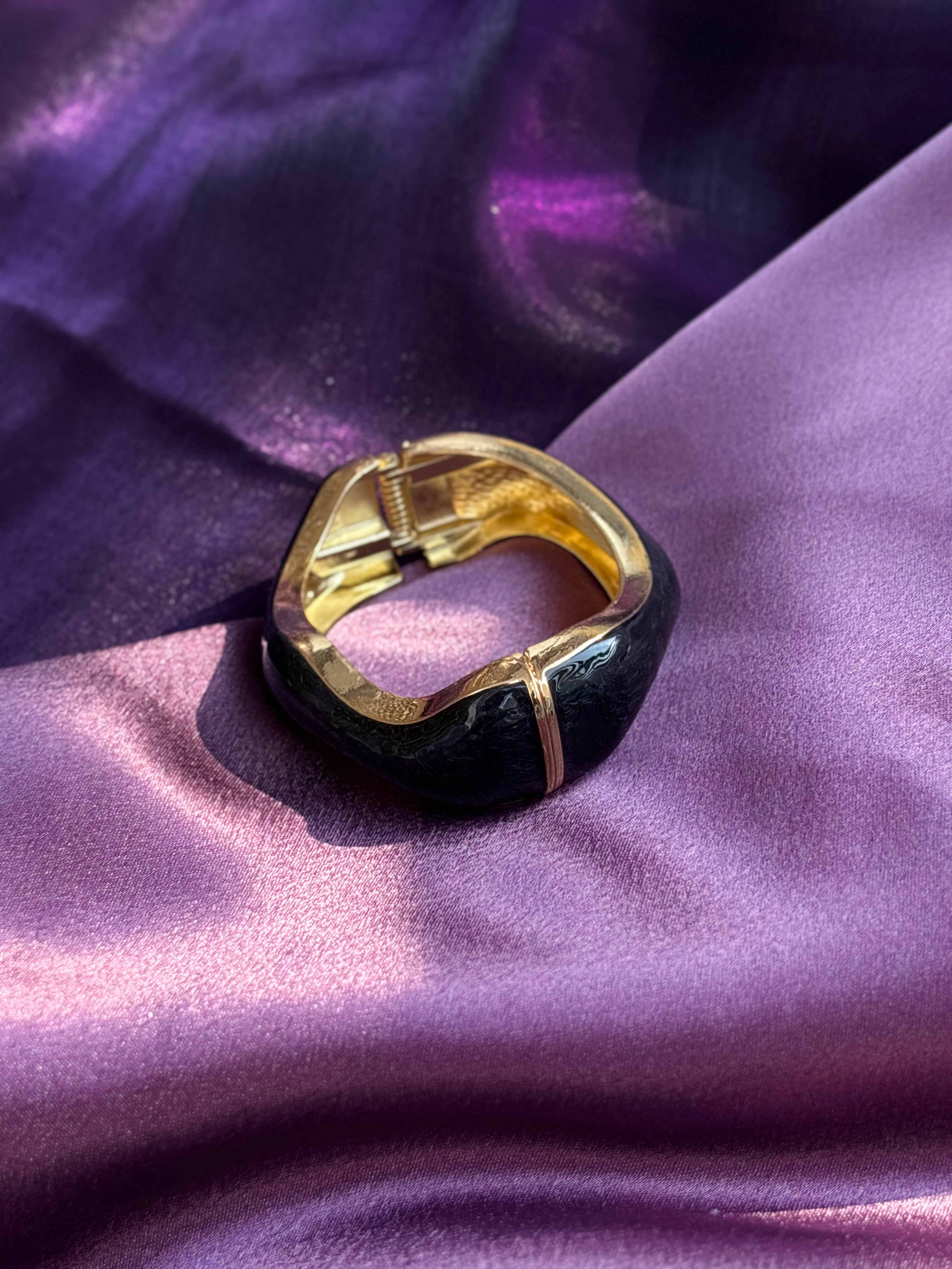 Enamel Curvy Bracelet - Double Color