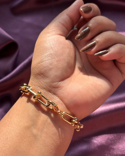 Classic Crimson Chain Bracelet Watch — anti-tarnish enamel watches by GetSetBuyy — image 2 of 4