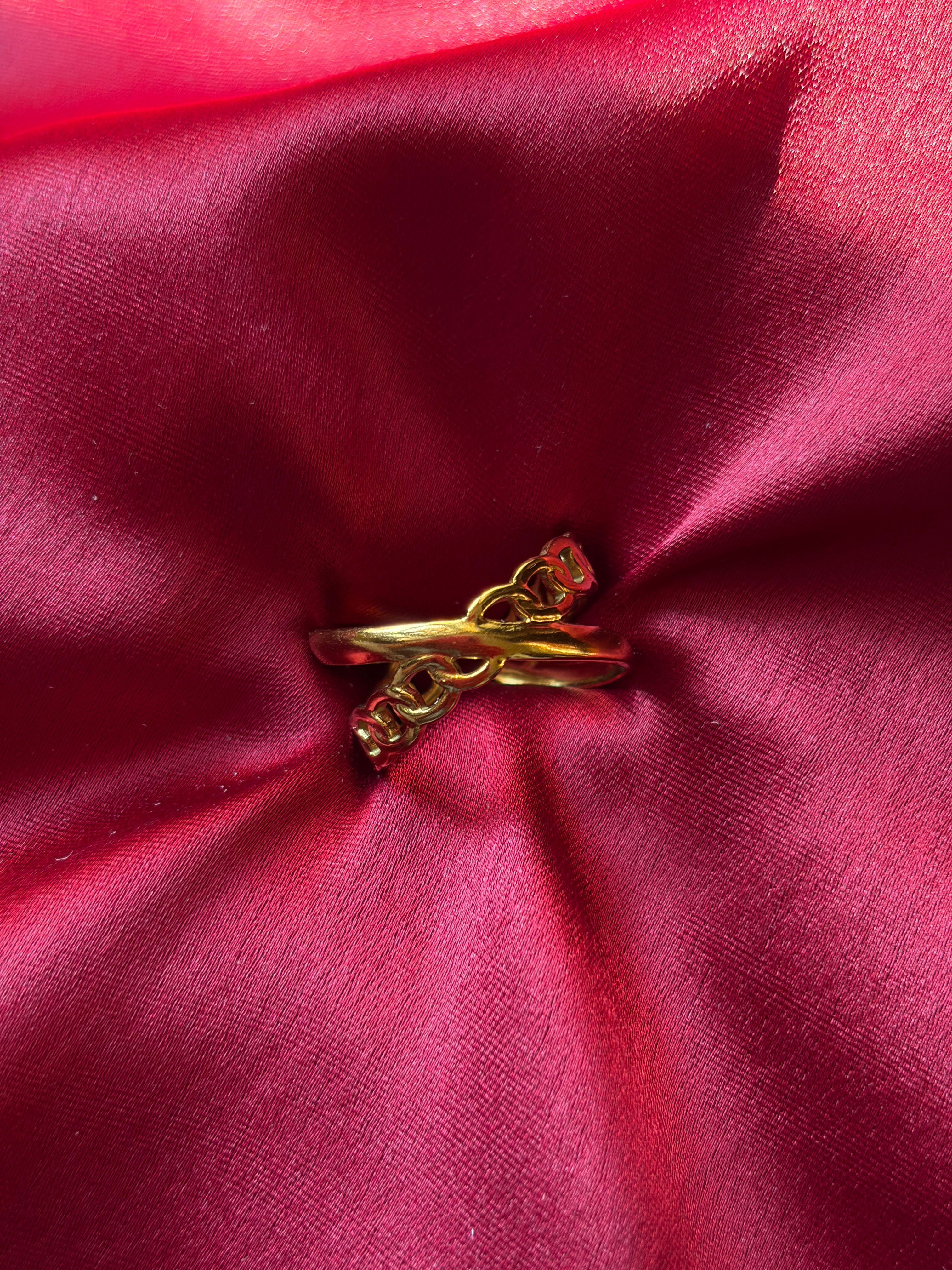 Gold Twisted Chain Ring — gold-plated stainless steel, close-up view
