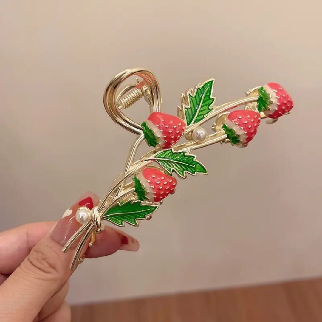 Korean Metal Strawberry Floral Hair Clutcher — photo_2026-04-07_17-12-09