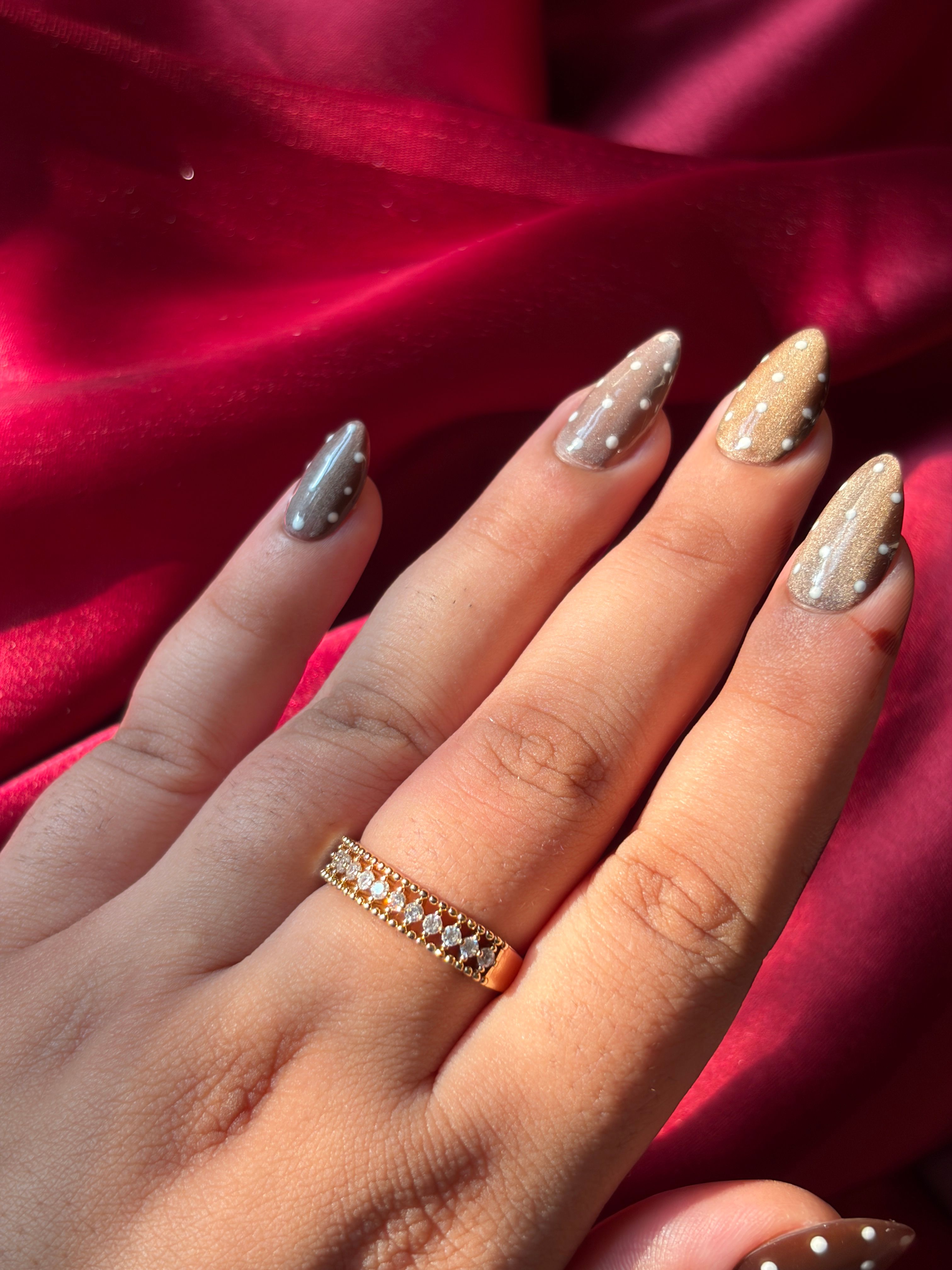 Minimal Golden Ring Collection