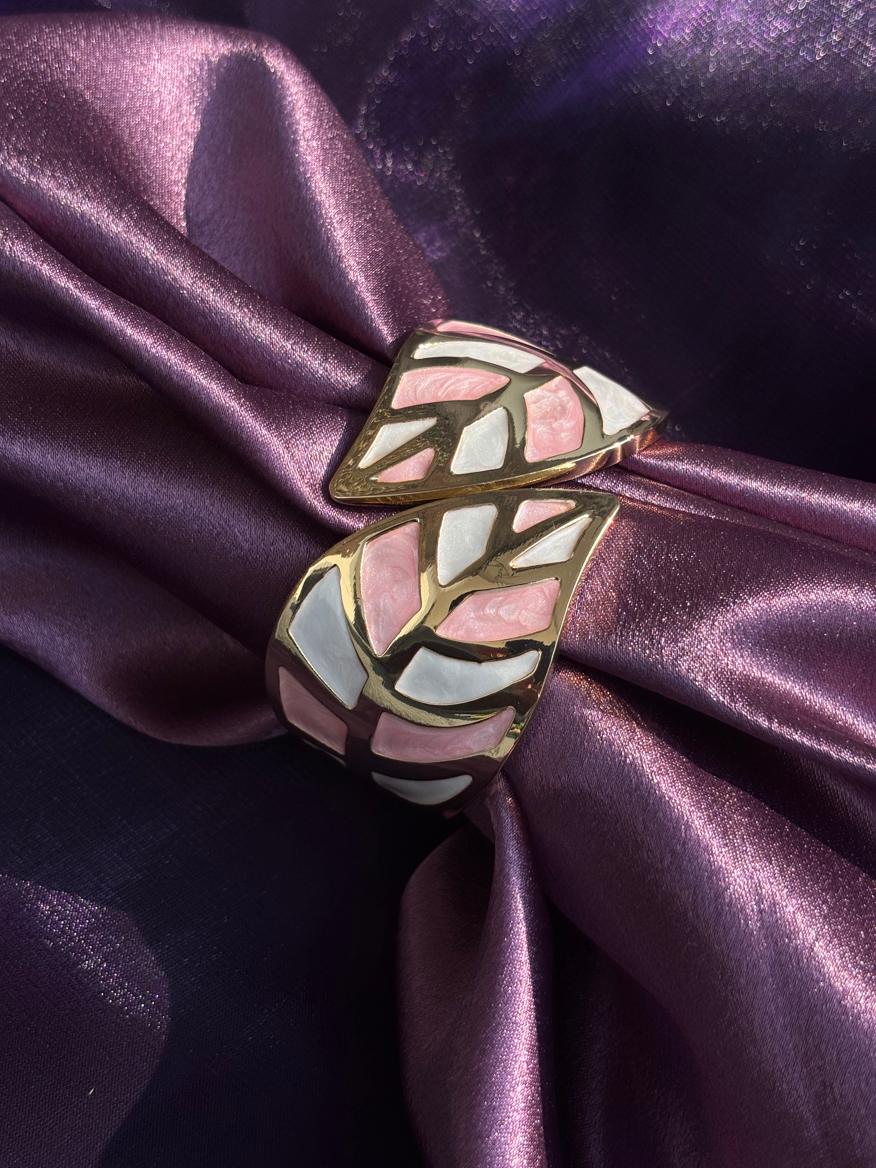 Enamel Double Leaf Bracelet