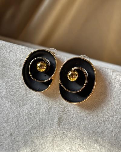 Spin loop studs - black