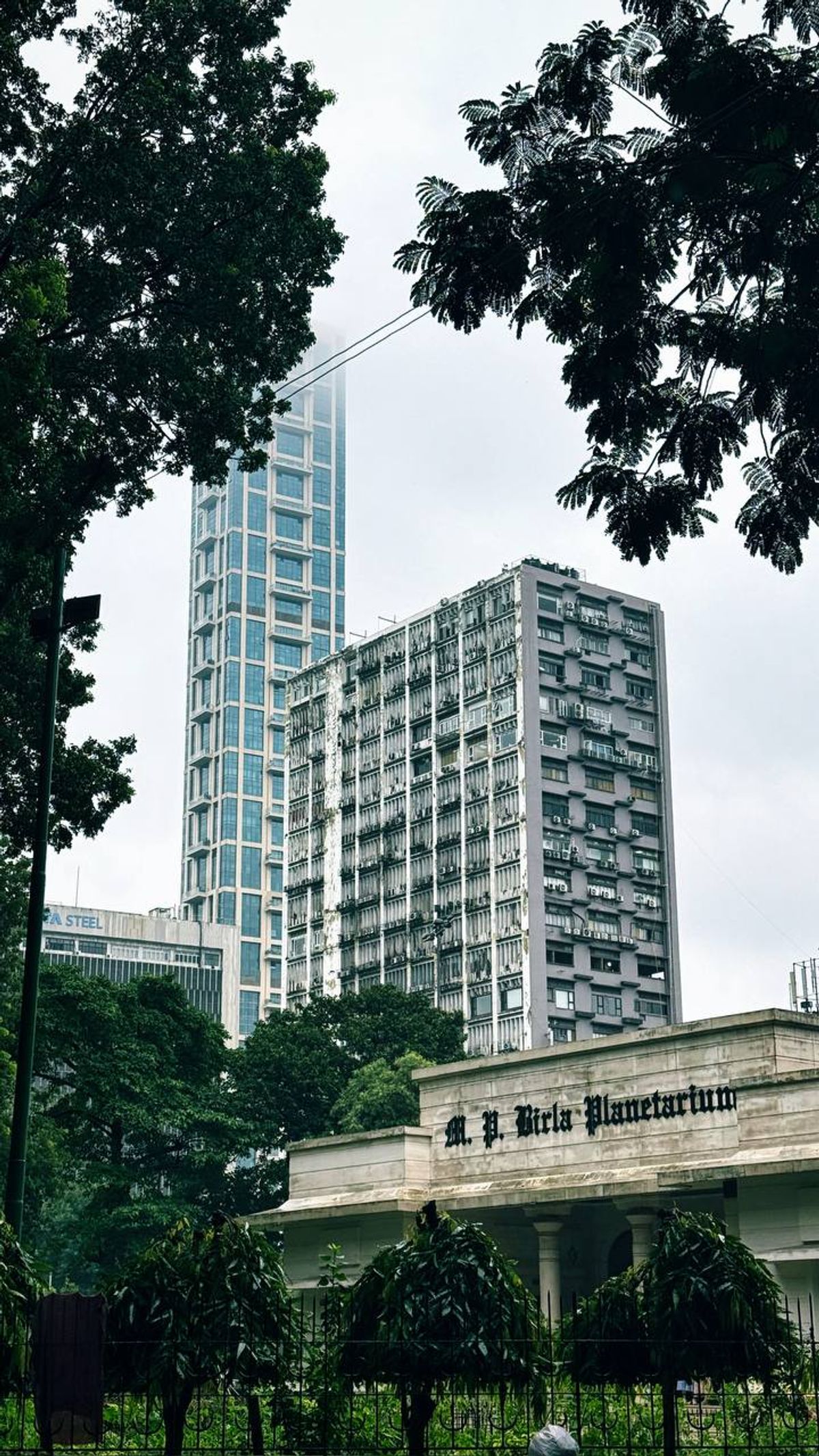 Birla Planetarium contrasts old and new Kolkata