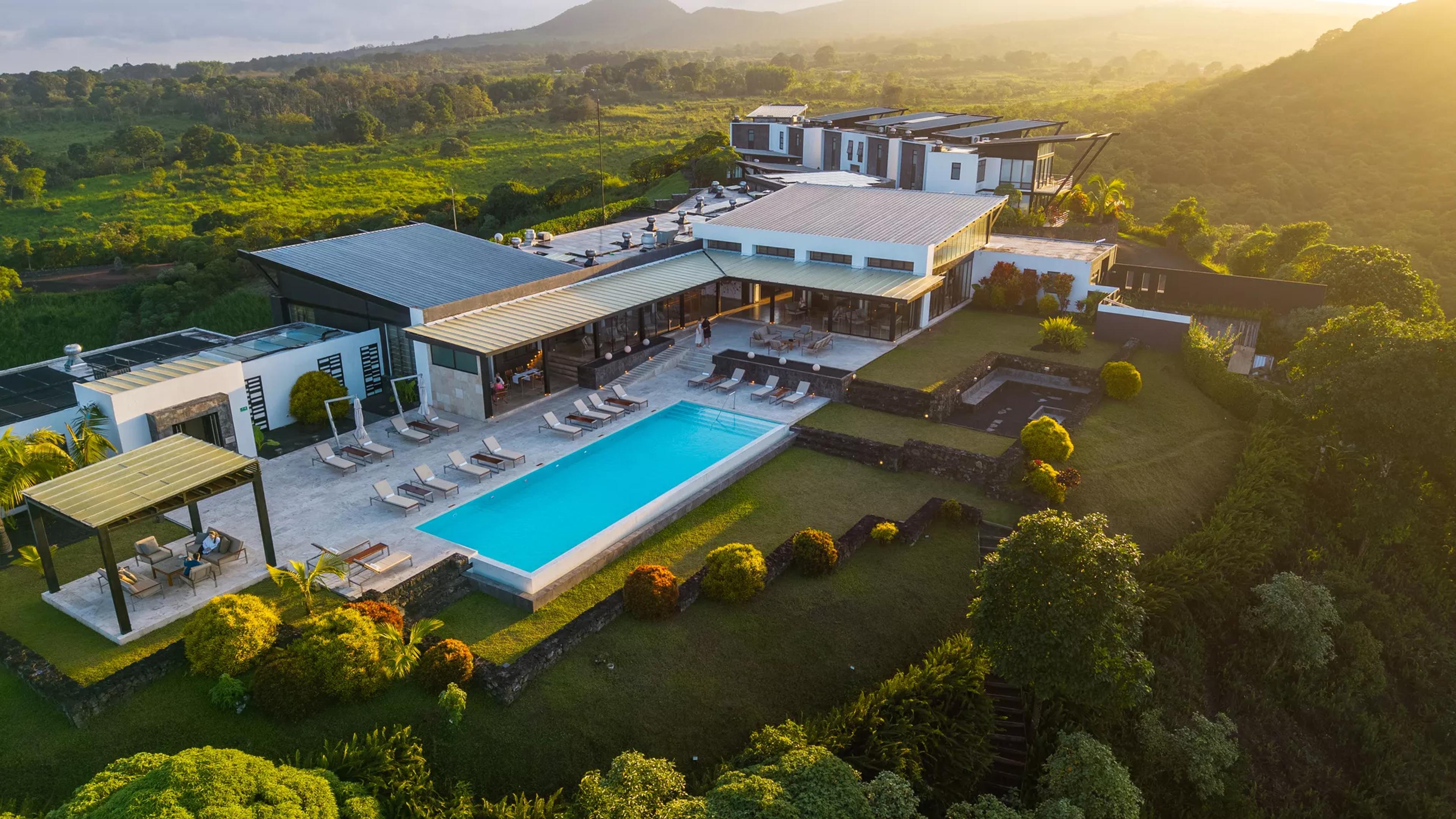 Pikaia Lodge