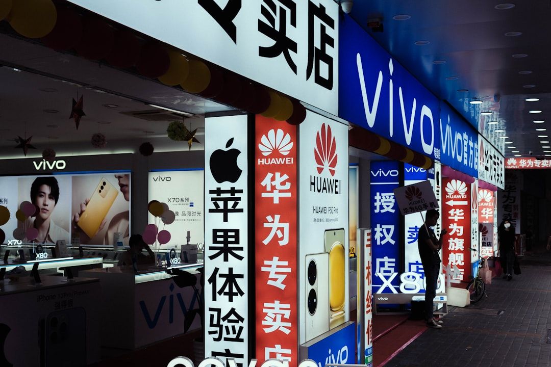Internet in China: VPN, SIM Cards and eSIM for Travellers