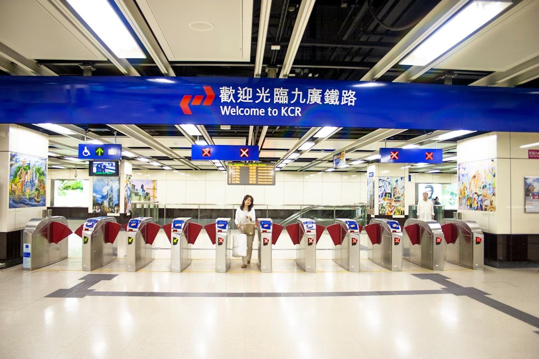 Getting Around Chinese Cities: Metro, DiDi, Buses and Bikes