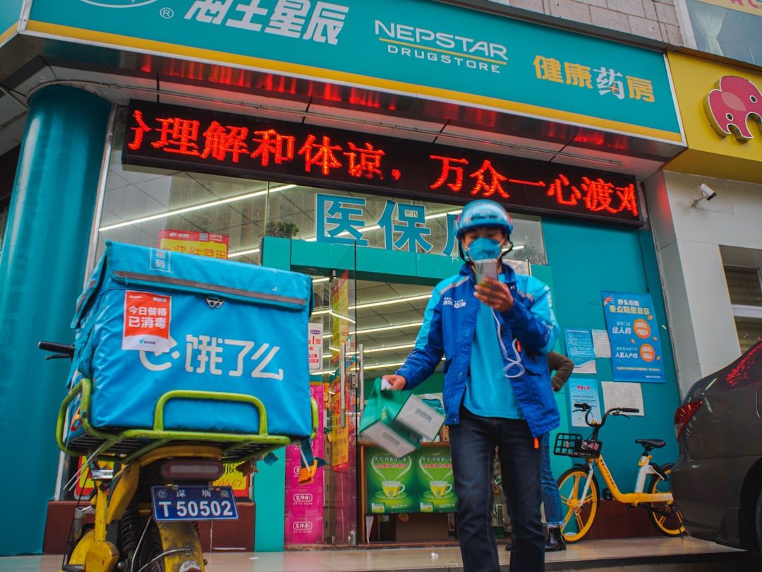 How to Use Alipay and WeChat Pay as a Tourist in China