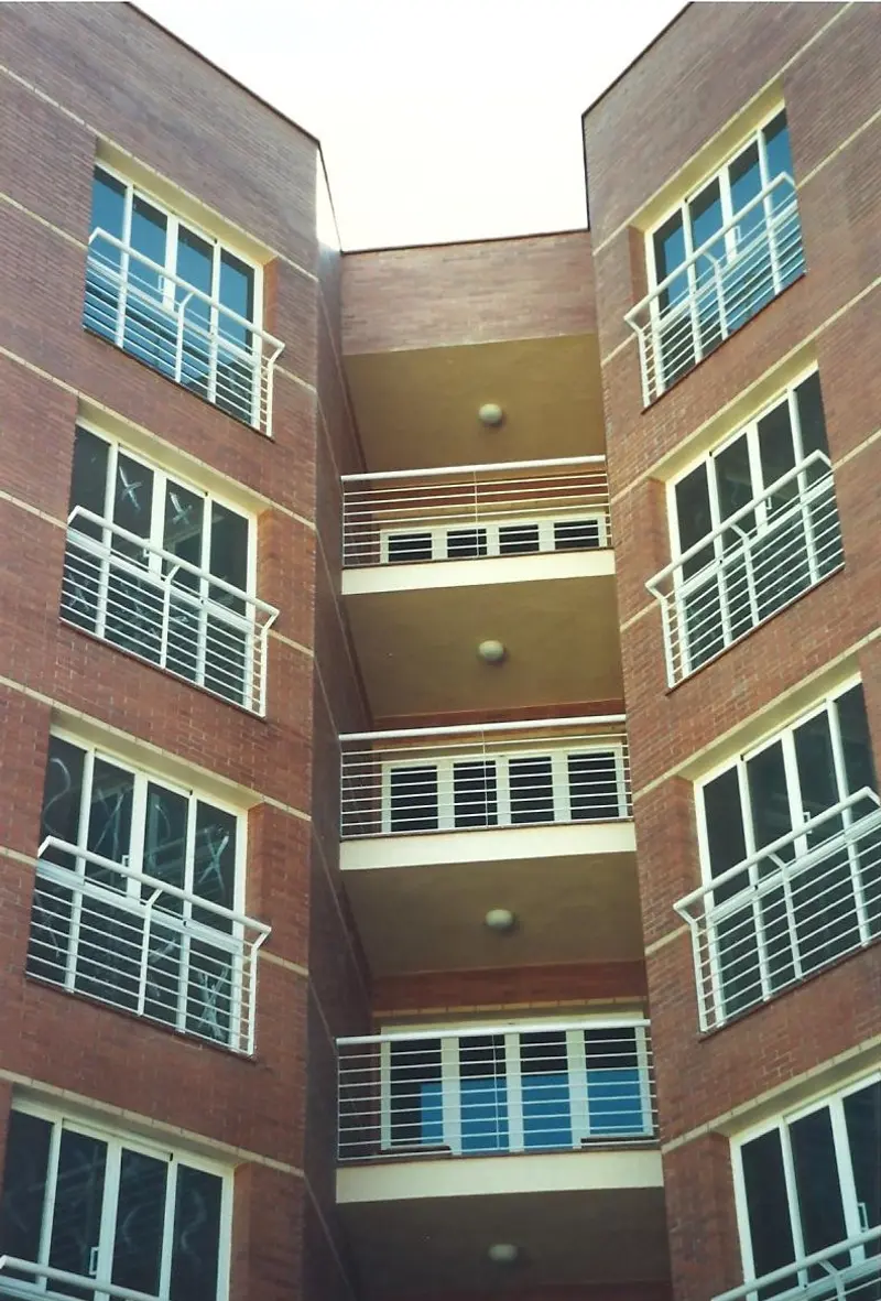 Residencial San Andreu - Imagen 4