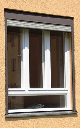 Aufgearbeitetes Kastenfenster in der Telefunken-Siedlung