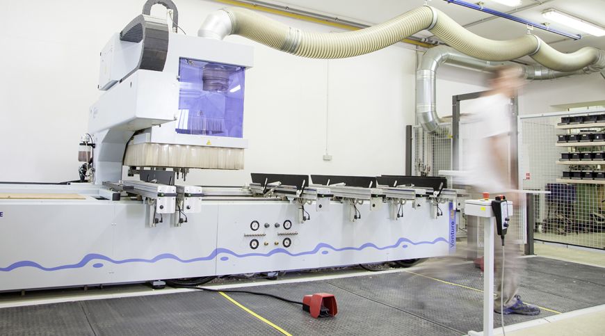 CNC-Frästechnik der Tischlerei Blisse