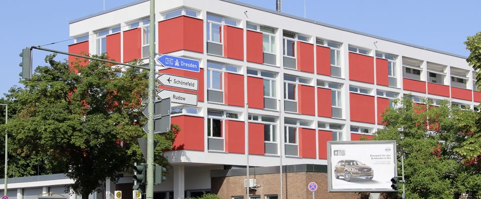 Fensterelemente an der Feuerwache Berlin-Buckow