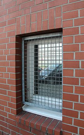Zugangselement aus Aluminium für die Bibliothek