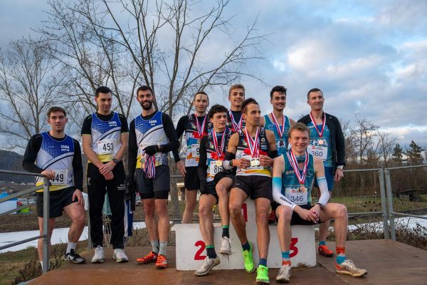 podium du cross long