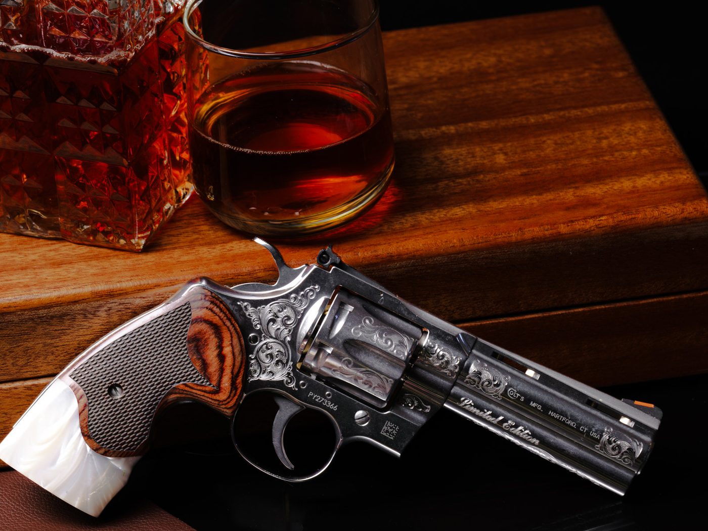 Colt Python Rosewood 357 Magnum
