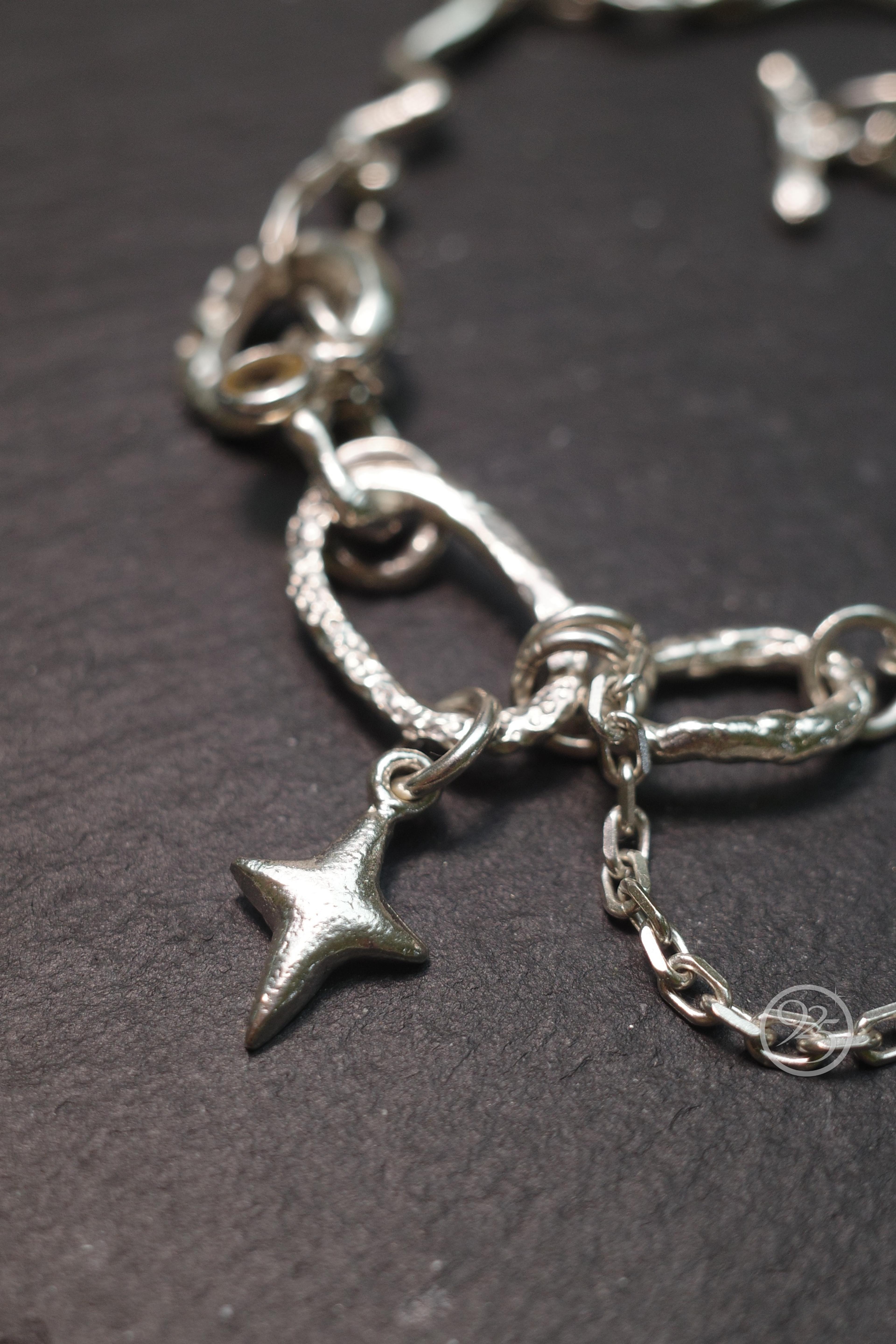 Captive Star Chain Bracelet 097 thumbnail 2
