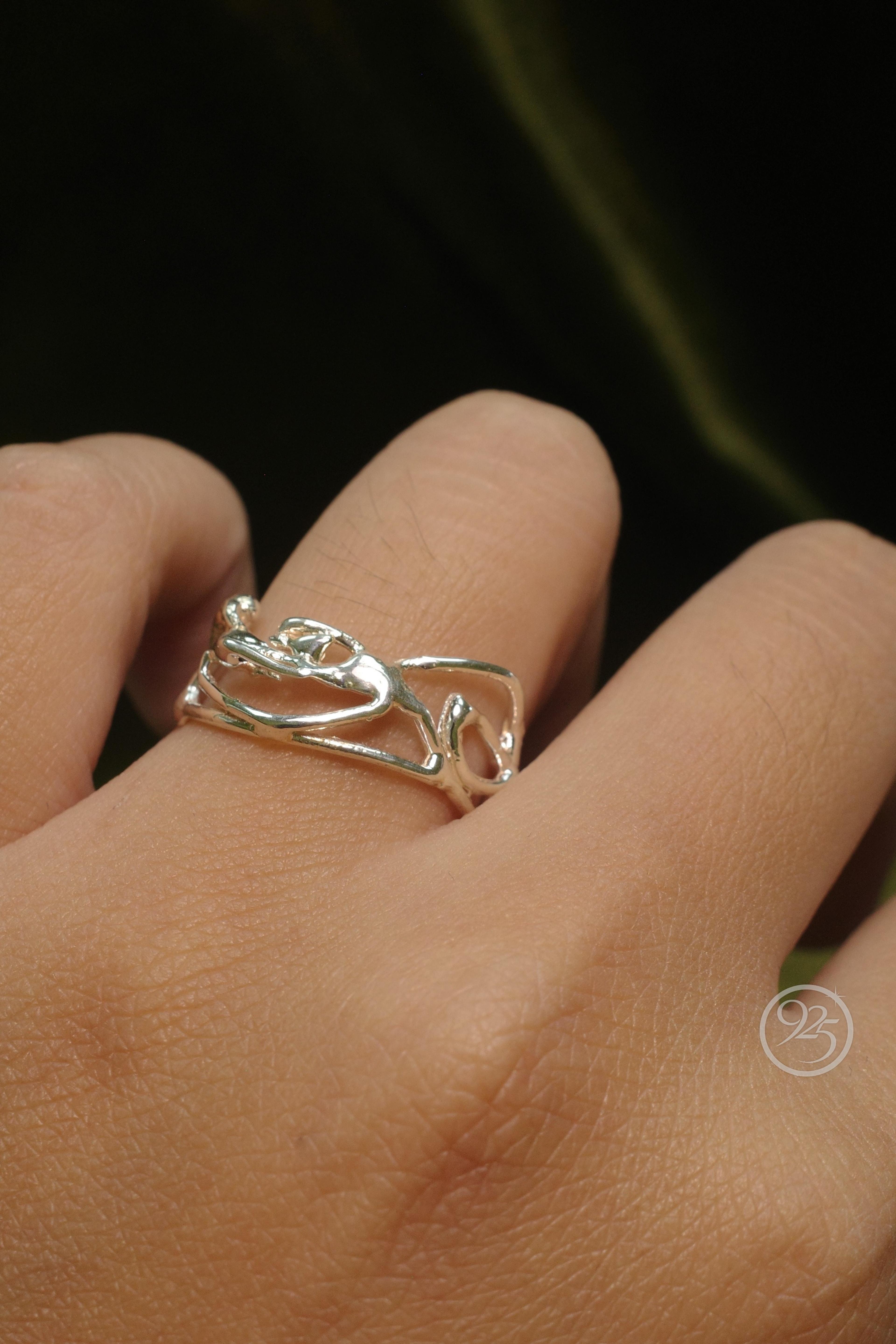 Liquid Ring 067