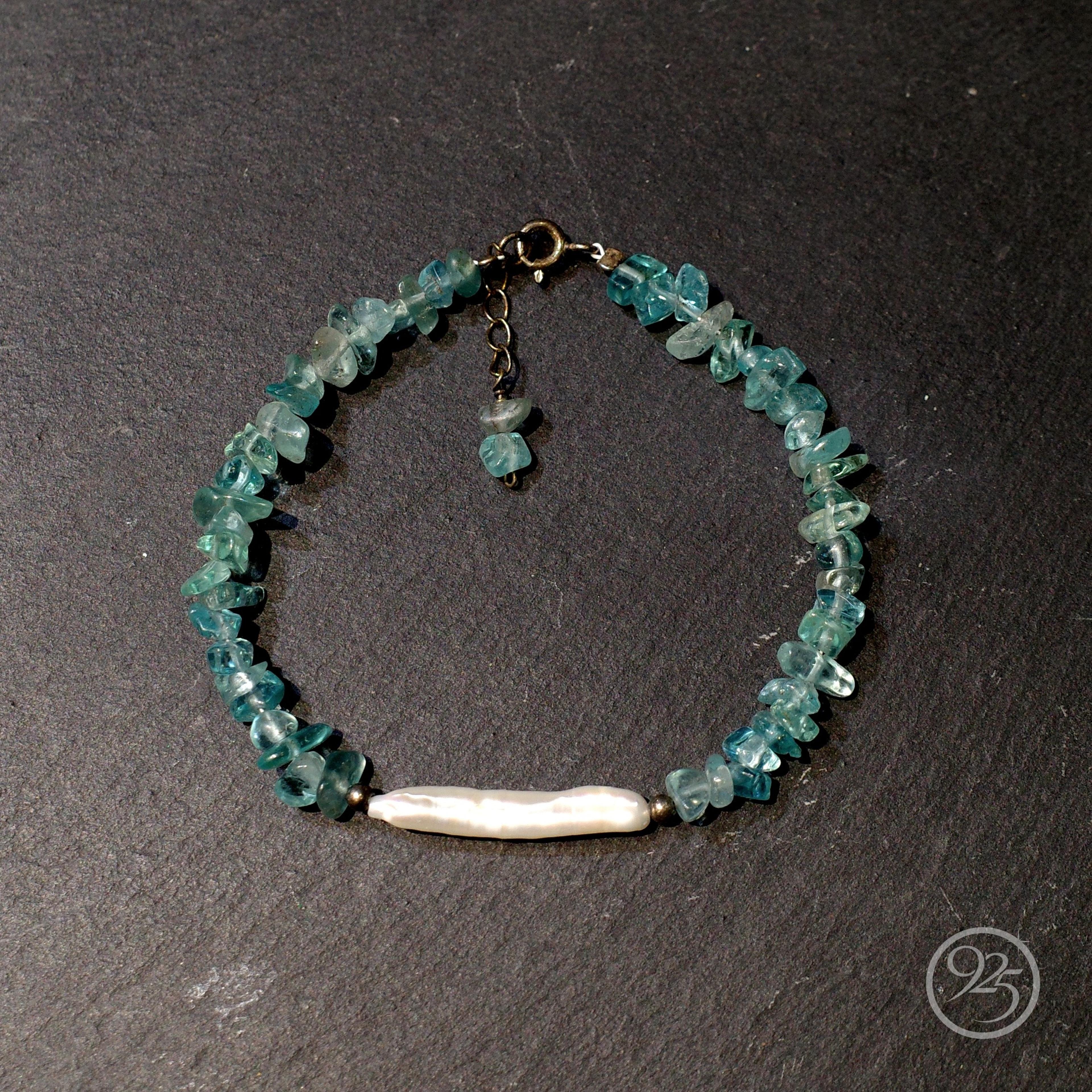Blue Apatite & Pearl Beaded Bracelet