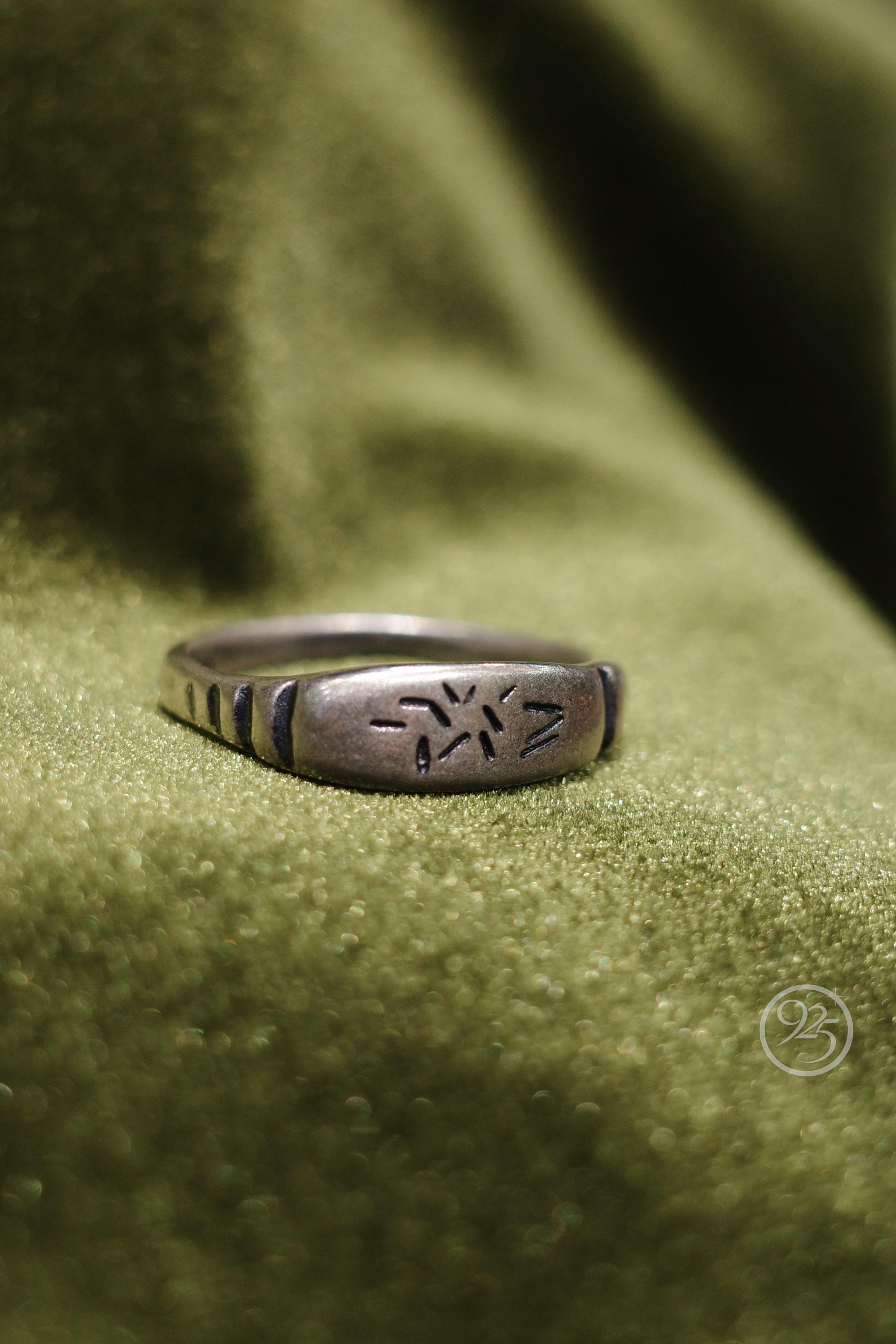 Radiant Signet Ring