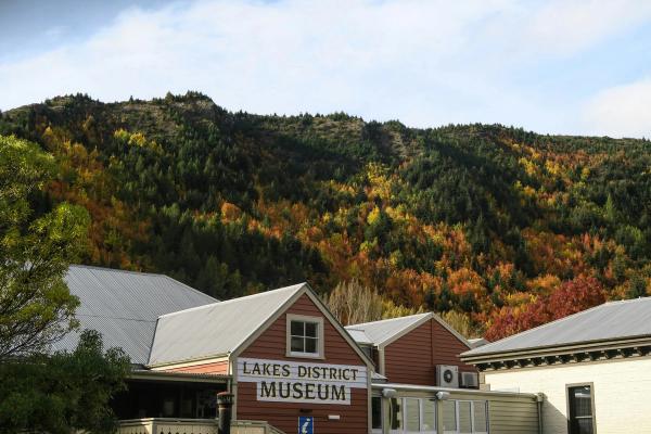 Scenic New Zealand: Both Islands Self-Drive in 10 Days