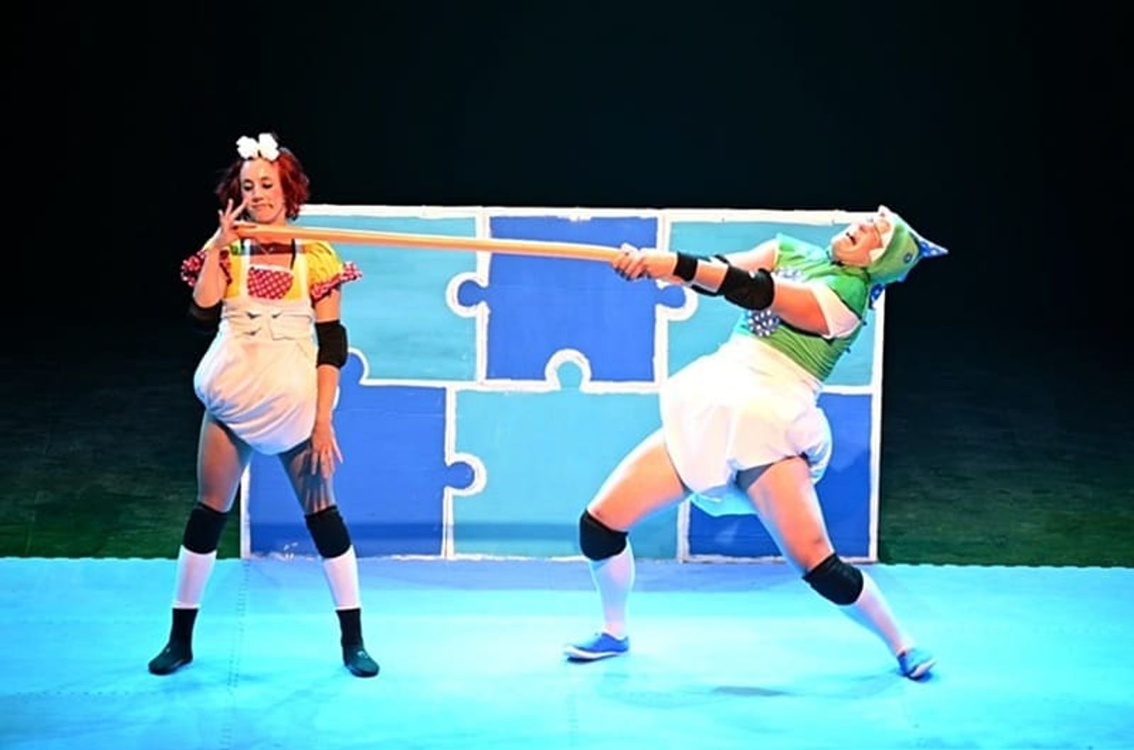 Los lanzaroteños Comedia De Sastre triunfan en su paso por el Cotilleando Fest