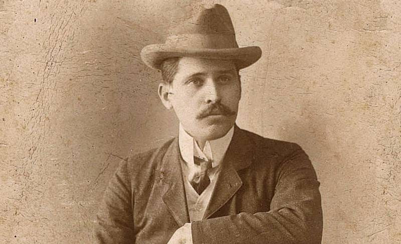Lanzarote se une a la celebración del Día de las Letras Canarias dedicado a Ángel Guerra