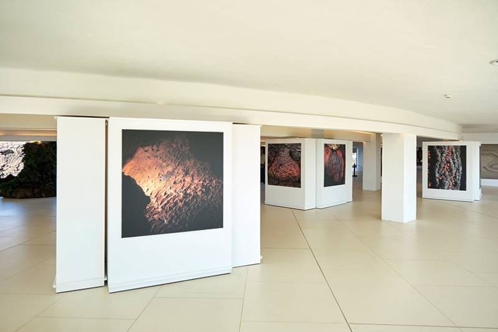 José María Barreto expone ‘Timanfaya, arte creado por el volcán’ en la antigua Casa de los Volcanes
