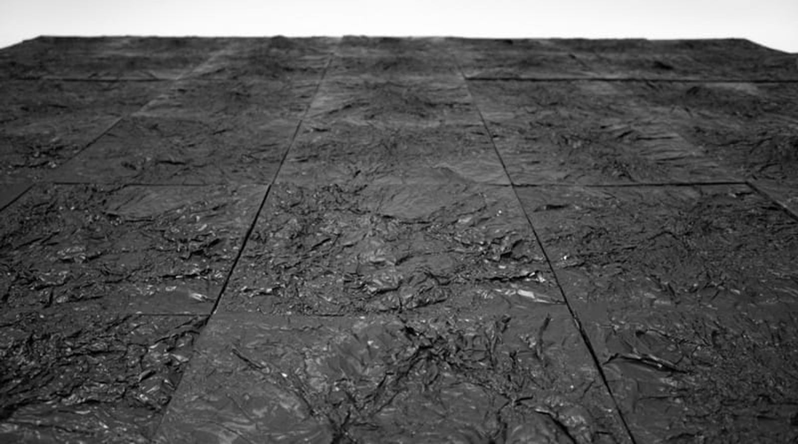 'Los móviles y el dibujo', exposición de Laura Mesa
