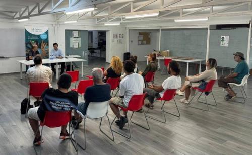 Charlas informativas para acercar el derecho a la ciudadanía en Tías