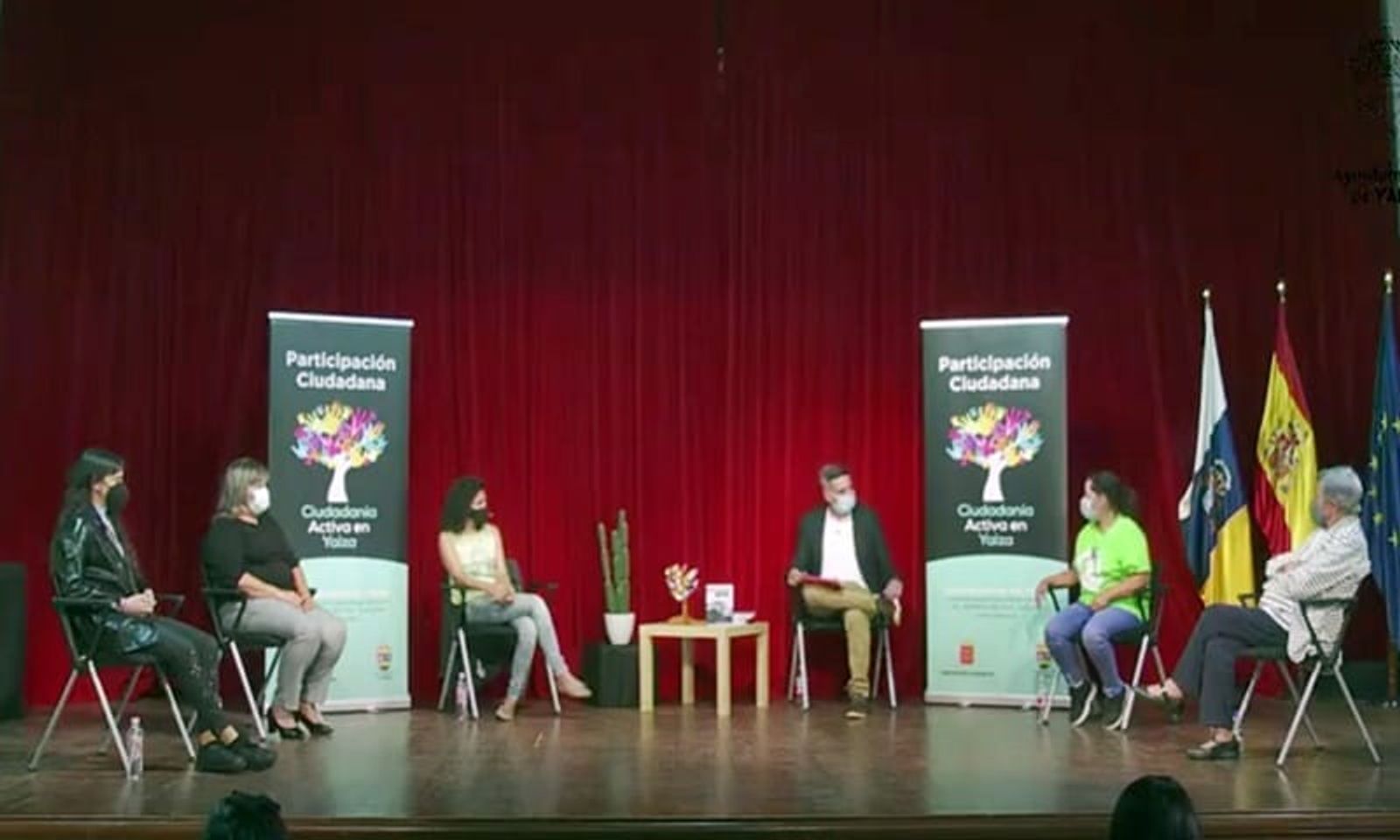 [Vídeo] Yaiza celebró el segundo encuentro de ‘Opiniones del momento’, dedicado a la mujer