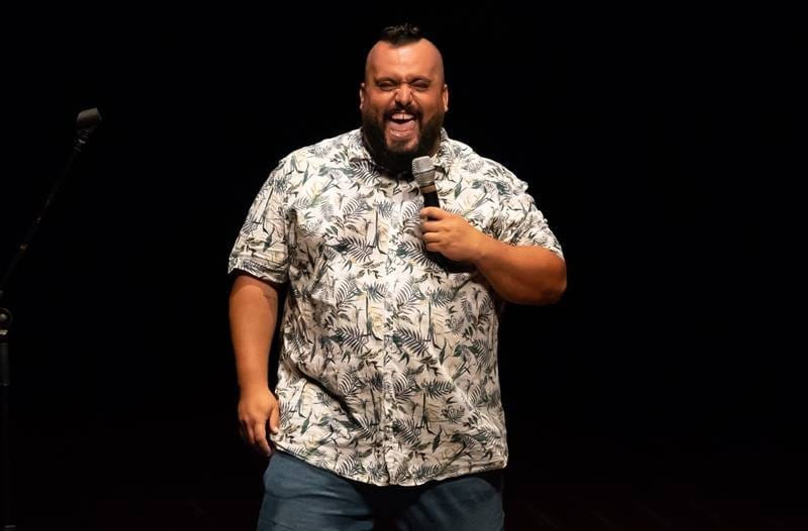 Kike Pérez hace disfrutar al Auditorio Jameos del Agua