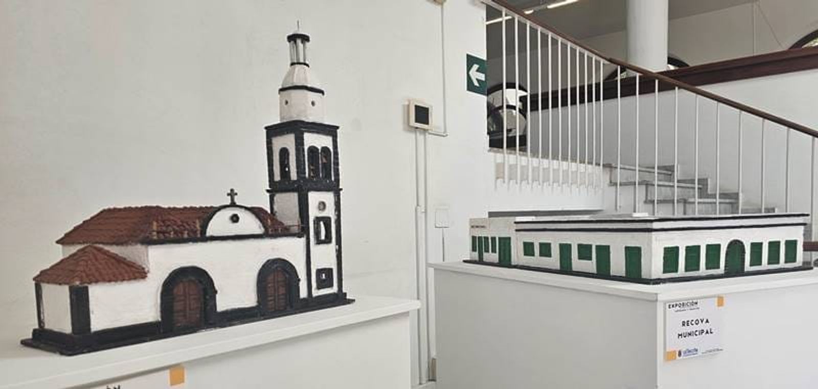 Una exposición muestra tallas en piedra de iconos arquitectónicos de Arrecife