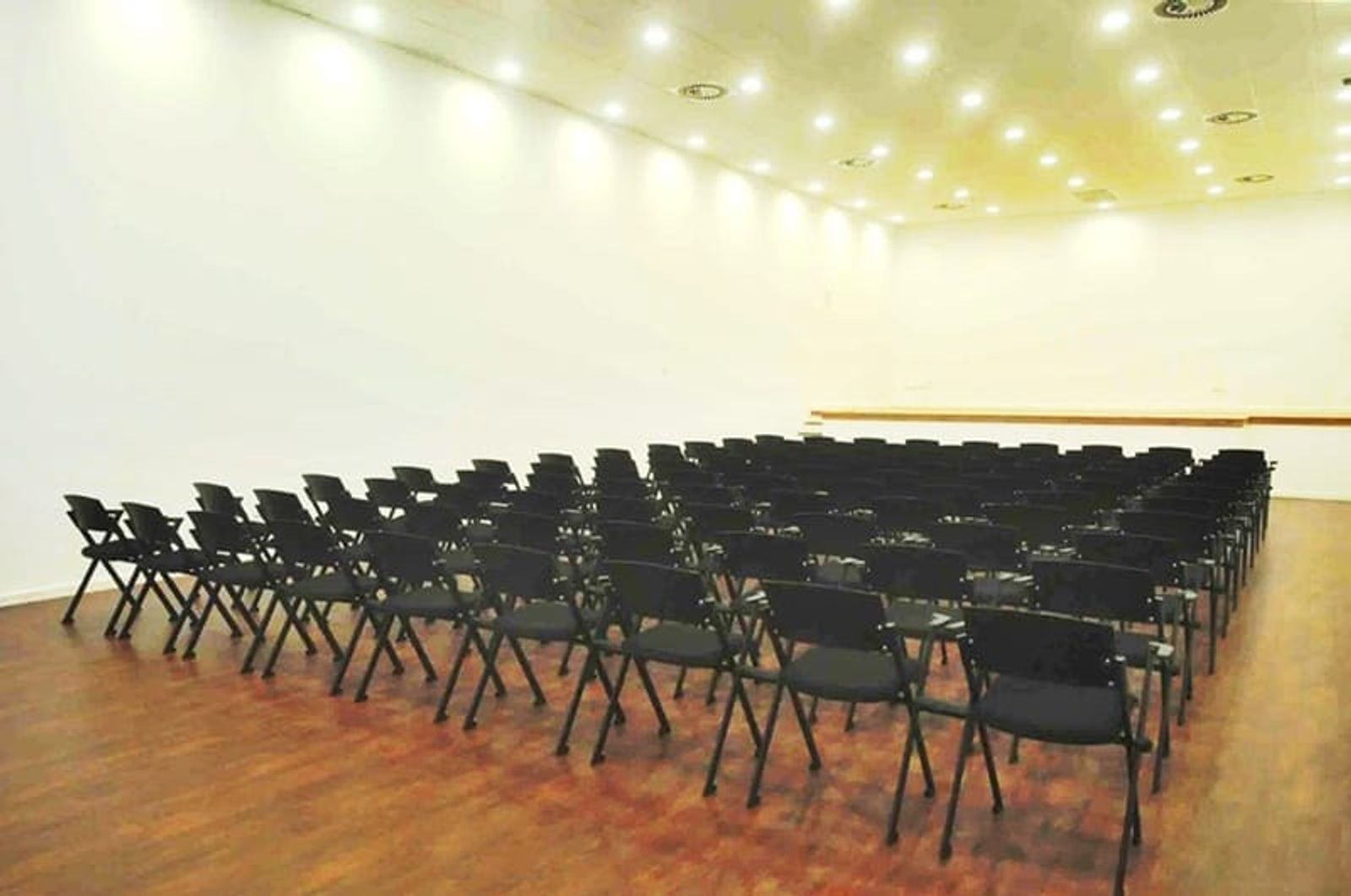 La cultura pierde un 30% de afiliados a la Seguridad Social este año