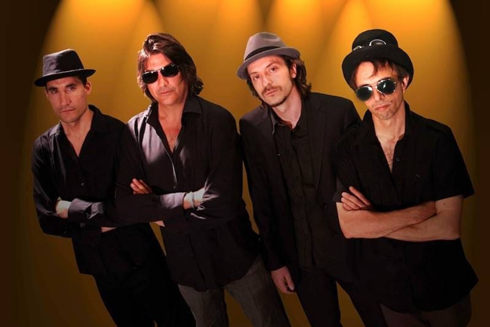 La histórica banda La Frontera protagoniza esta noche las Fiestas del Carmen en Playa Blanca