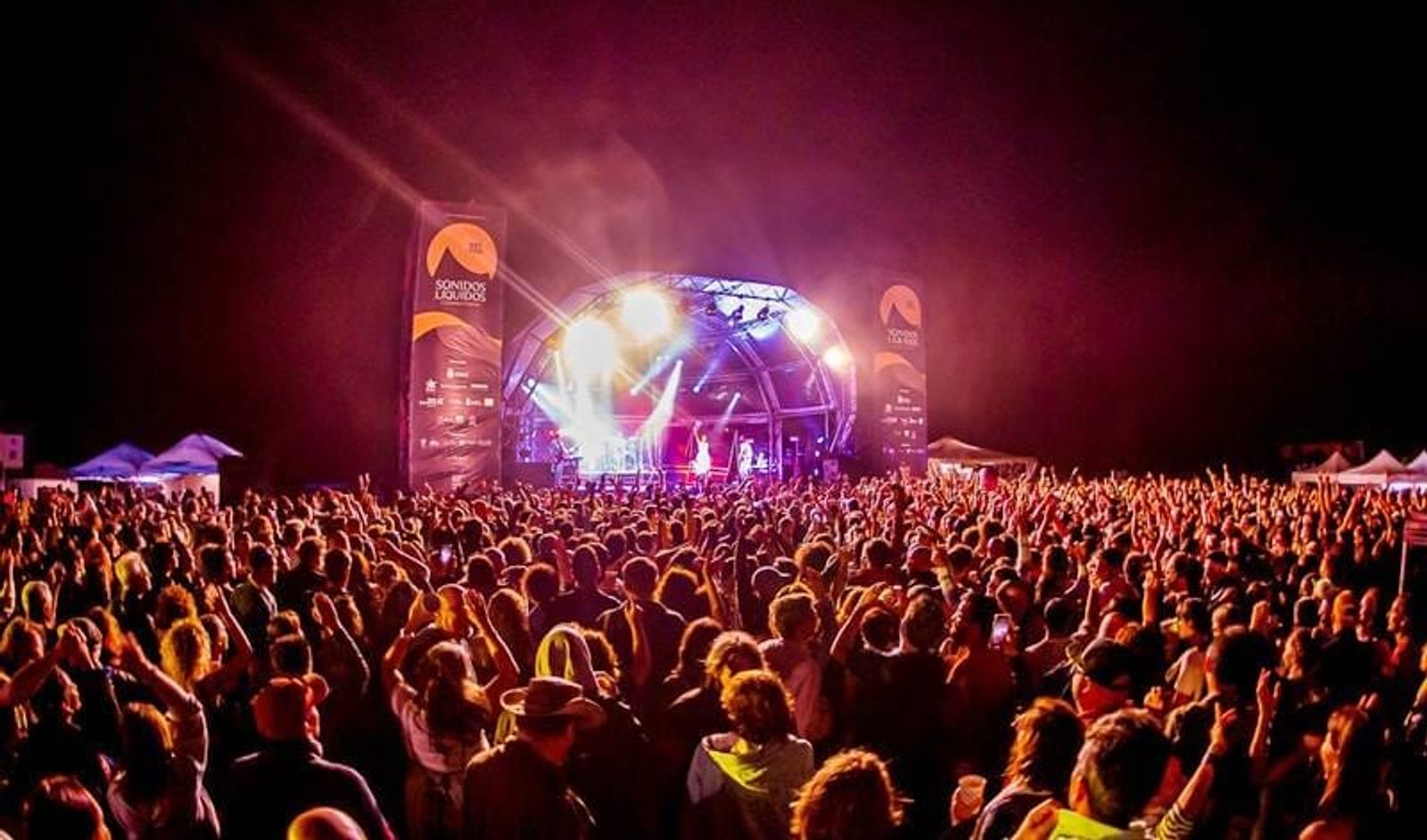 Los amantes de la música vibraron con el cierre apoteósico de Sonidos Líquidos en La Geria