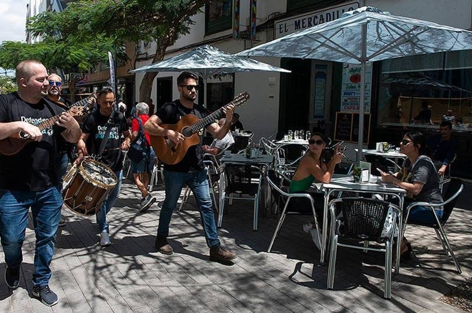 Conciertos y actuaciones artísticas para dinamizar Arrecife