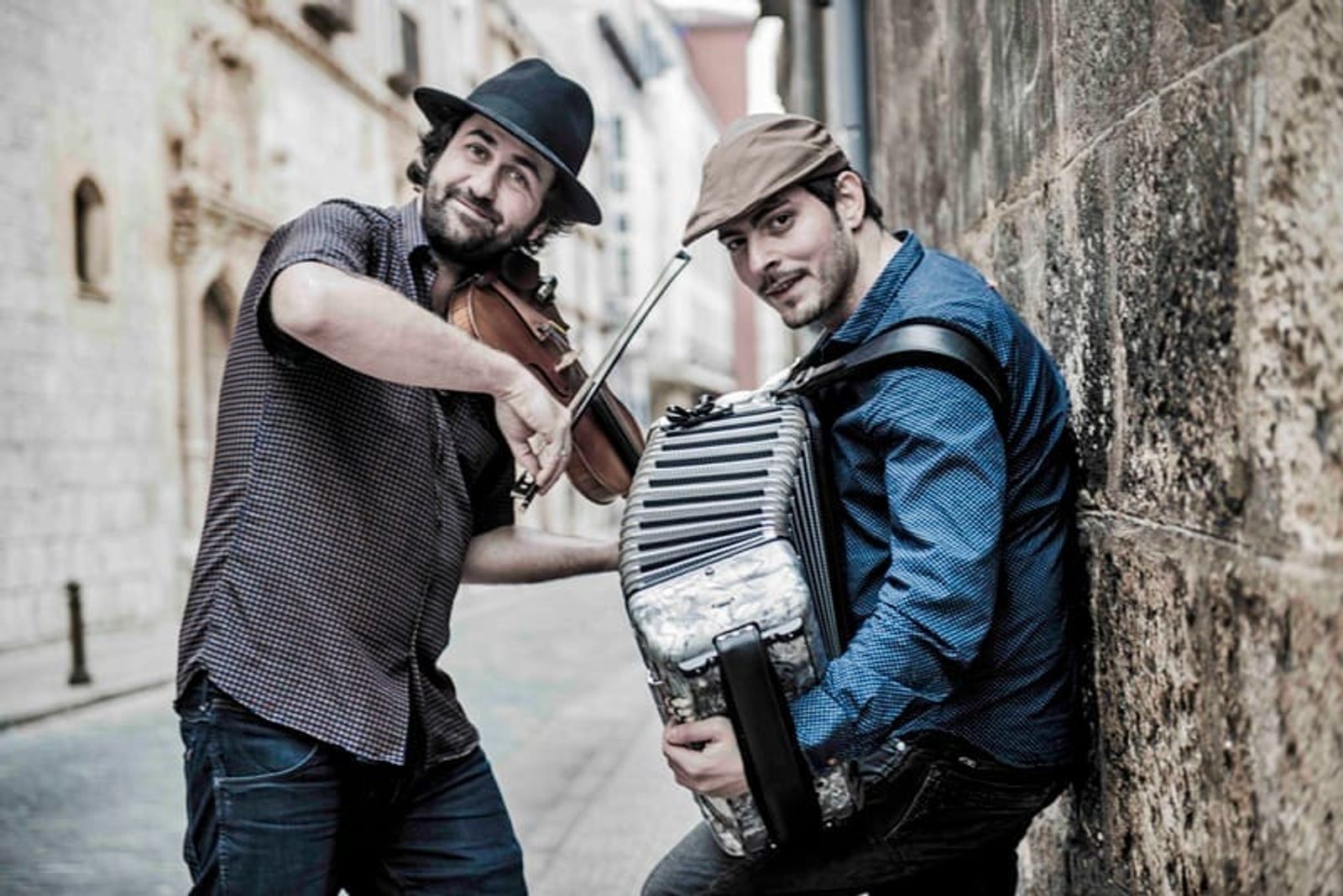 Fetén Fetén, dúo instrumentalista, ofrecerán dos espectáculos este fin de semana en Lanzarote