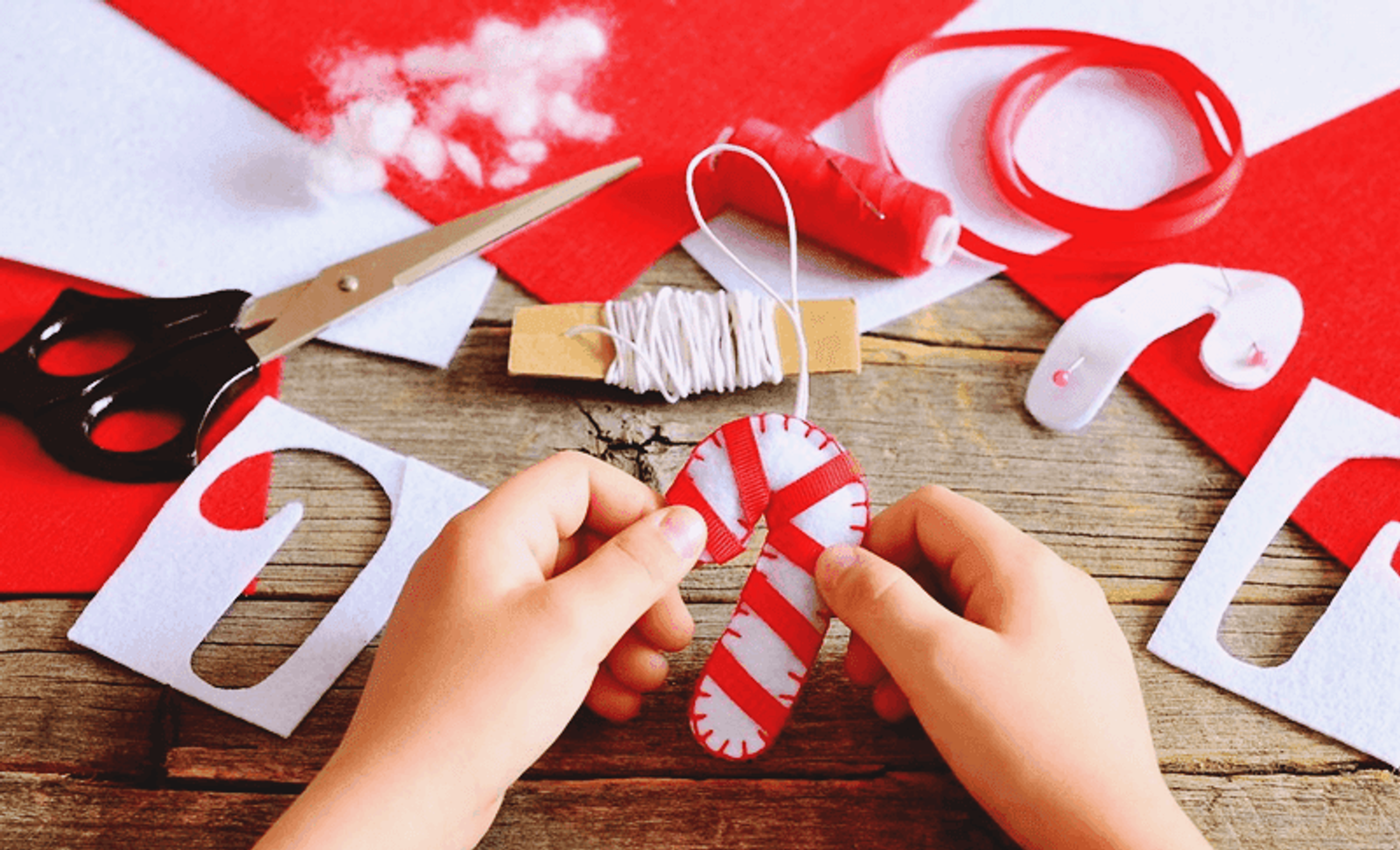 Las ‘Tardes de Navidad’ llenan de talleres infantiles los centros cívicos de San Bartolomé
