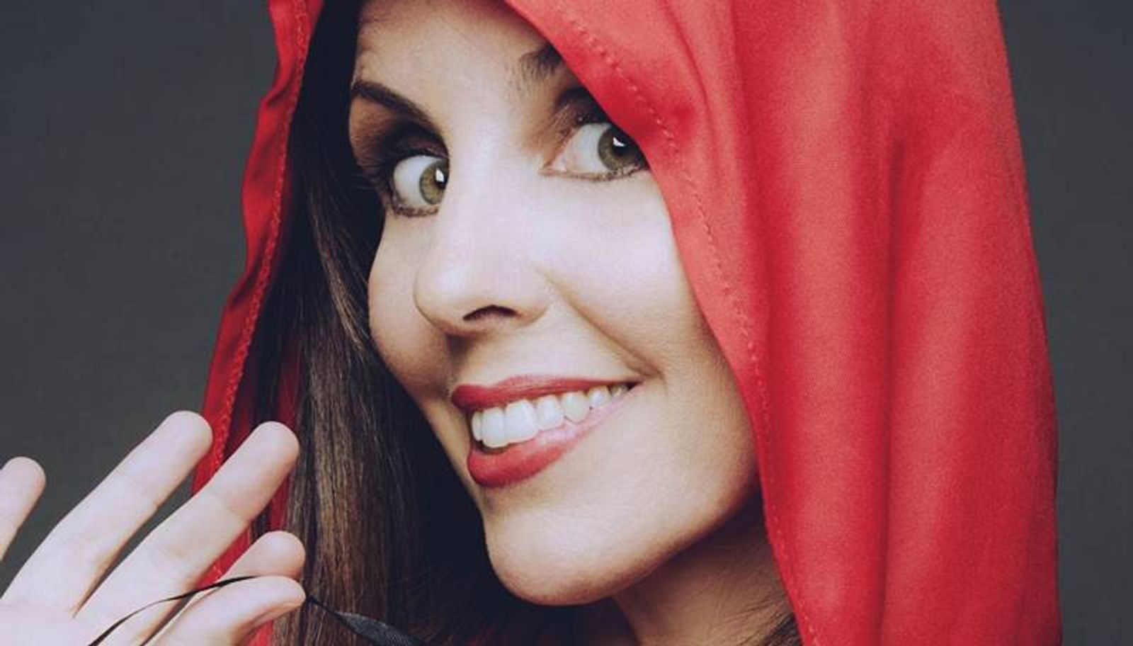 Marta González de Vega llega a Lanzarote con la exitosa comedia “De Caperucita a loba en solo 6 tíos”