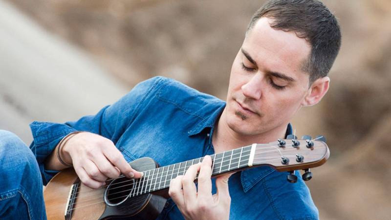 Germán López ofrecerá un concierto matinal de timple y guitarra en Arrecife