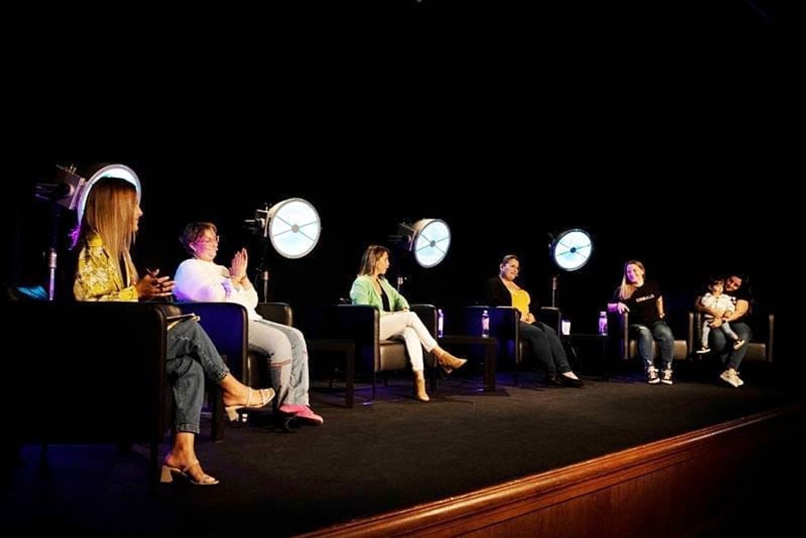 Yaiza Simply Love abordó en una charla la identidad de género desde la perspectiva del menor y la familia