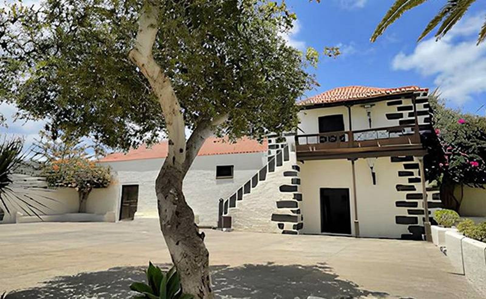 casa ajei san bartolomé