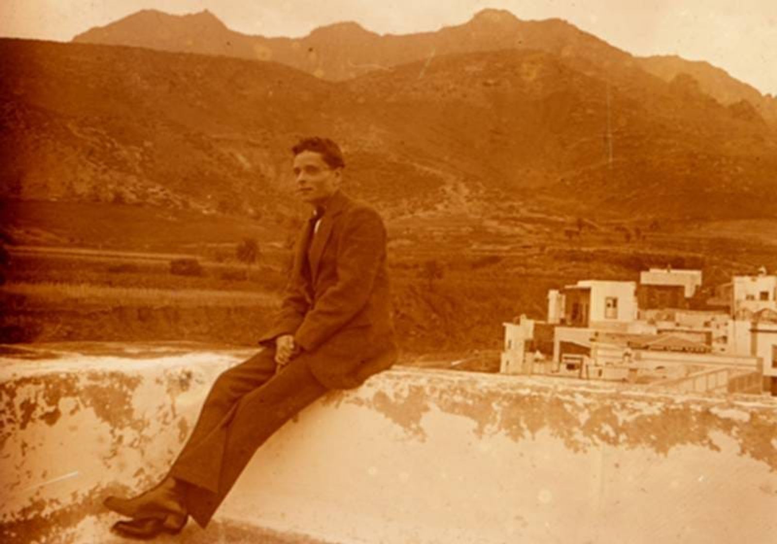 Velada Literaria en honor a Alonso Quesada por el Día de las Letras Canarias 2025