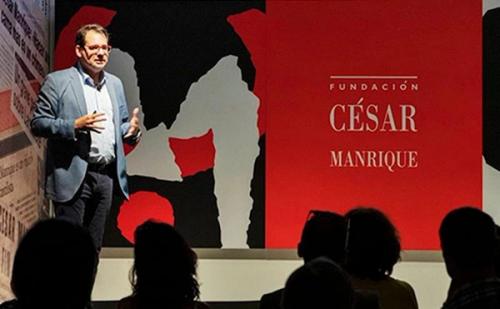 El arquitecto Eduardo Prieto imparte la conferencia ‘El futuro del pasado. César Manrique y la arquitectura popular’