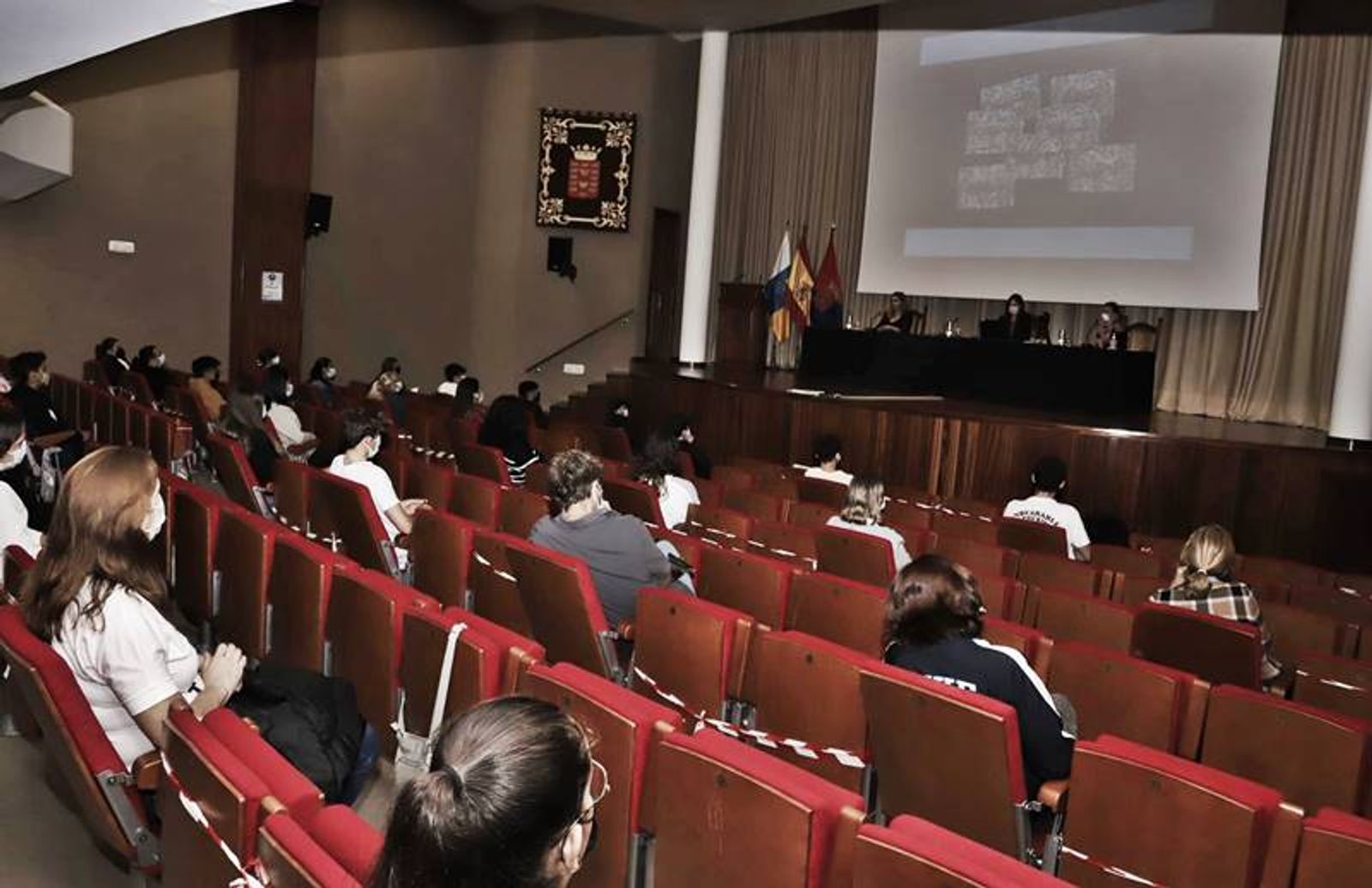 El Cabildo organiza un encuentro sobre mentalidad empresarial para mujeres emprendedoras