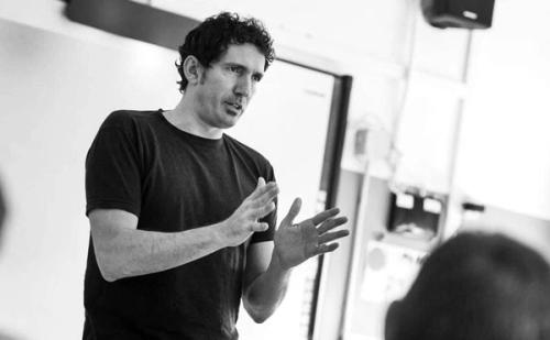 César Bona reflexiona este viernes en Lanzarote sobre “El arte de ser humano en tiempos de IA”