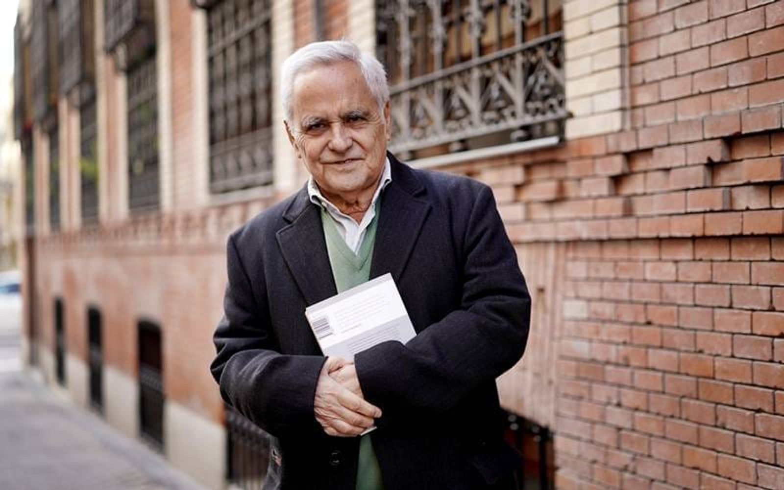 Juan Cruz presenta en Lanzarote su último libro ‘Secreto y pasión de la literatura’