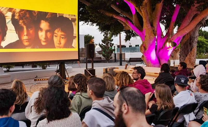 El Cine Ambulante de Verano llega esta semana a Uga con dos grandes clásicos del cine contemporáneo