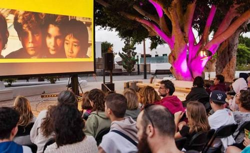 El Cine Ambulante de Verano llega esta semana a Uga con dos grandes clásicos del cine contemporáneo